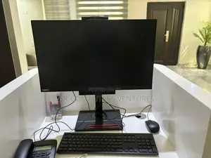 Desktop Computer Lenovo ThinkCentre M700 8GB Intel Core i5 SSD 256GB
