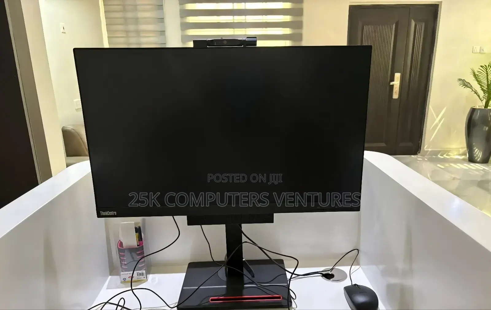 Desktop Computer Lenovo ThinkCentre M700 8GB Intel Core i5 SSD 256GB