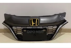 Black & Chrome Front Upper Grille  2016-2018 Honda Hr-v