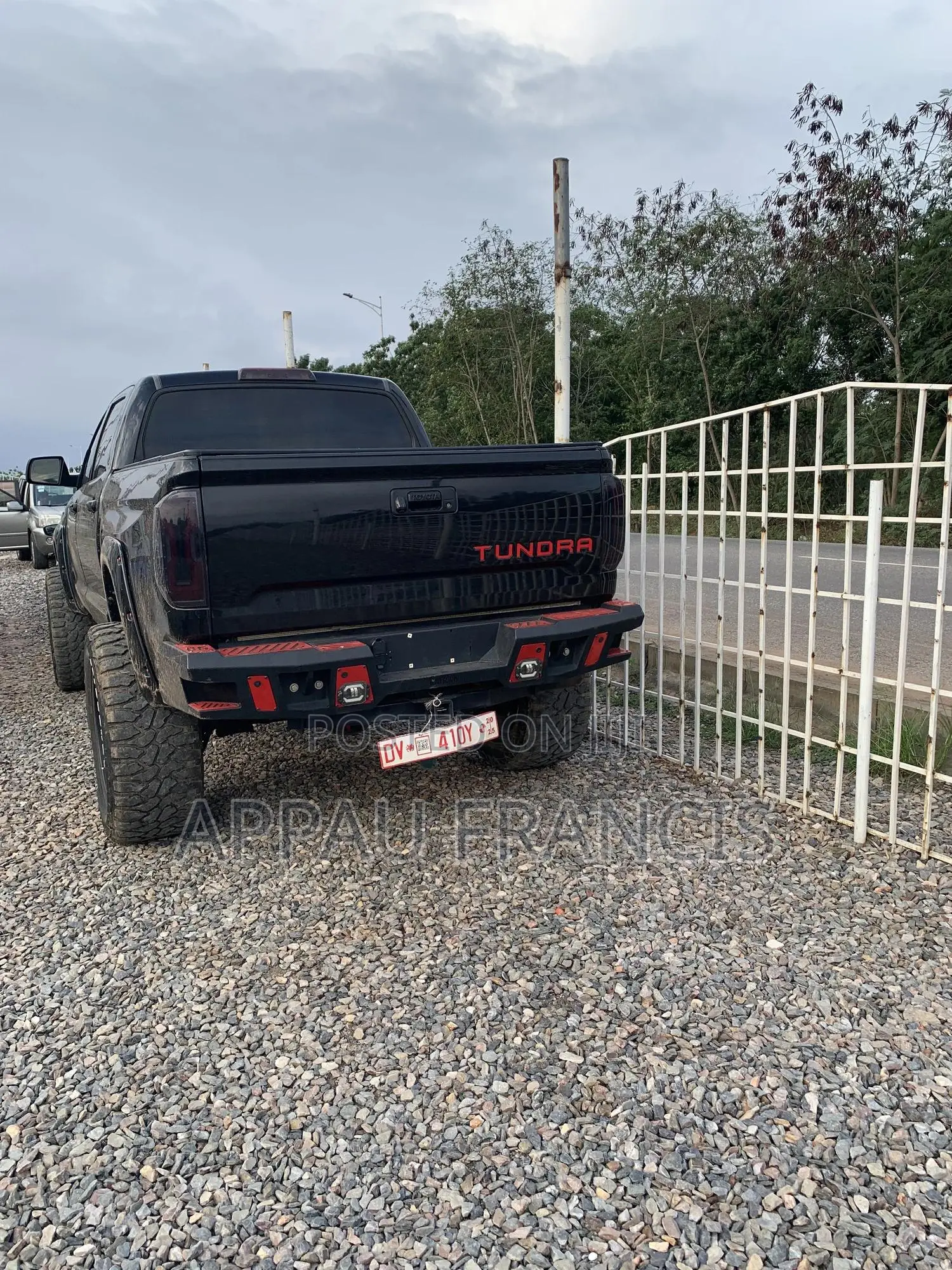 Toyota Tundra 2017 Black