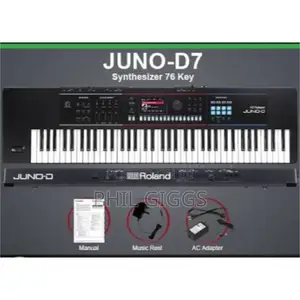 Roland Juno D7