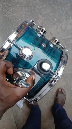 Yamaha Drum Set (Double Cutting)