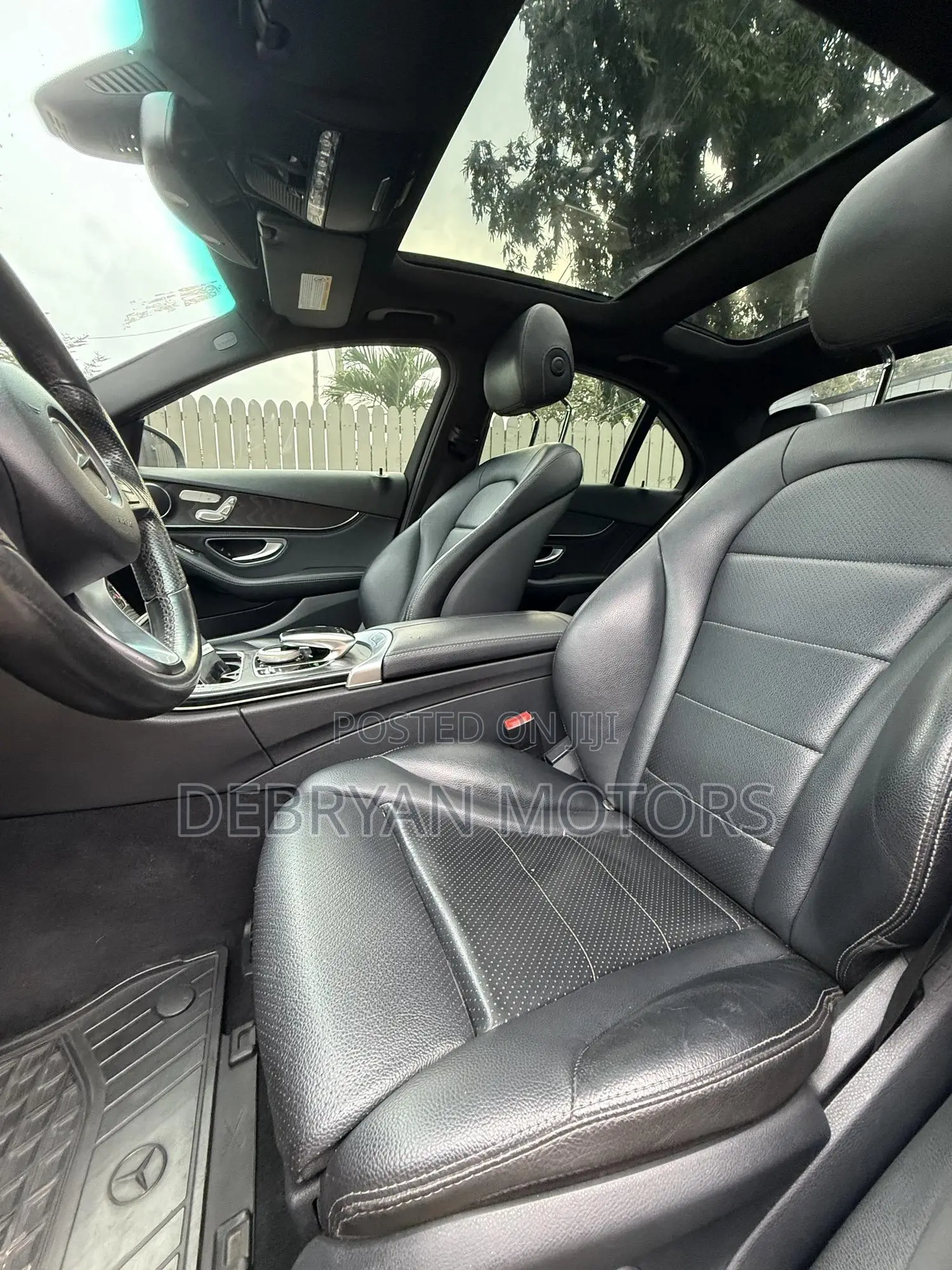 Mercedes-Benz C300 Sport 4Matic Sedan AWD (2.0L 4cyll 7A) 2016 Blue