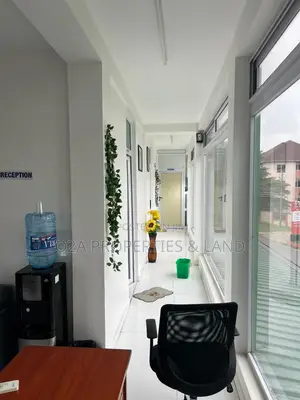 Executive Commercial Space