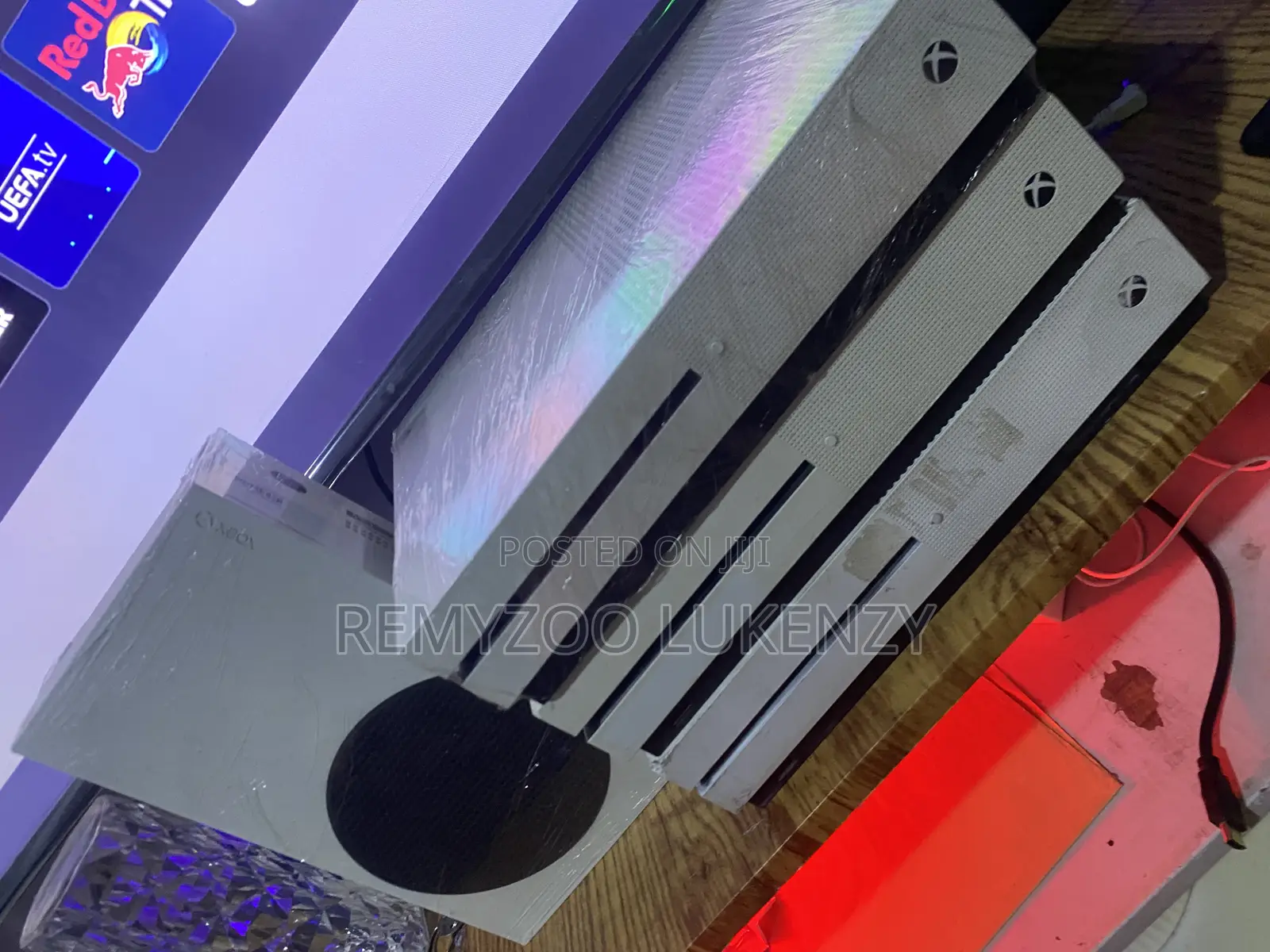 Xbox One S
