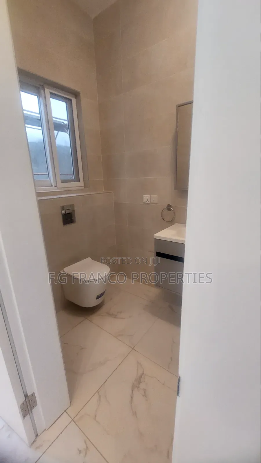 4bdrm House in Kg.Franco Properties, Spintex for sale