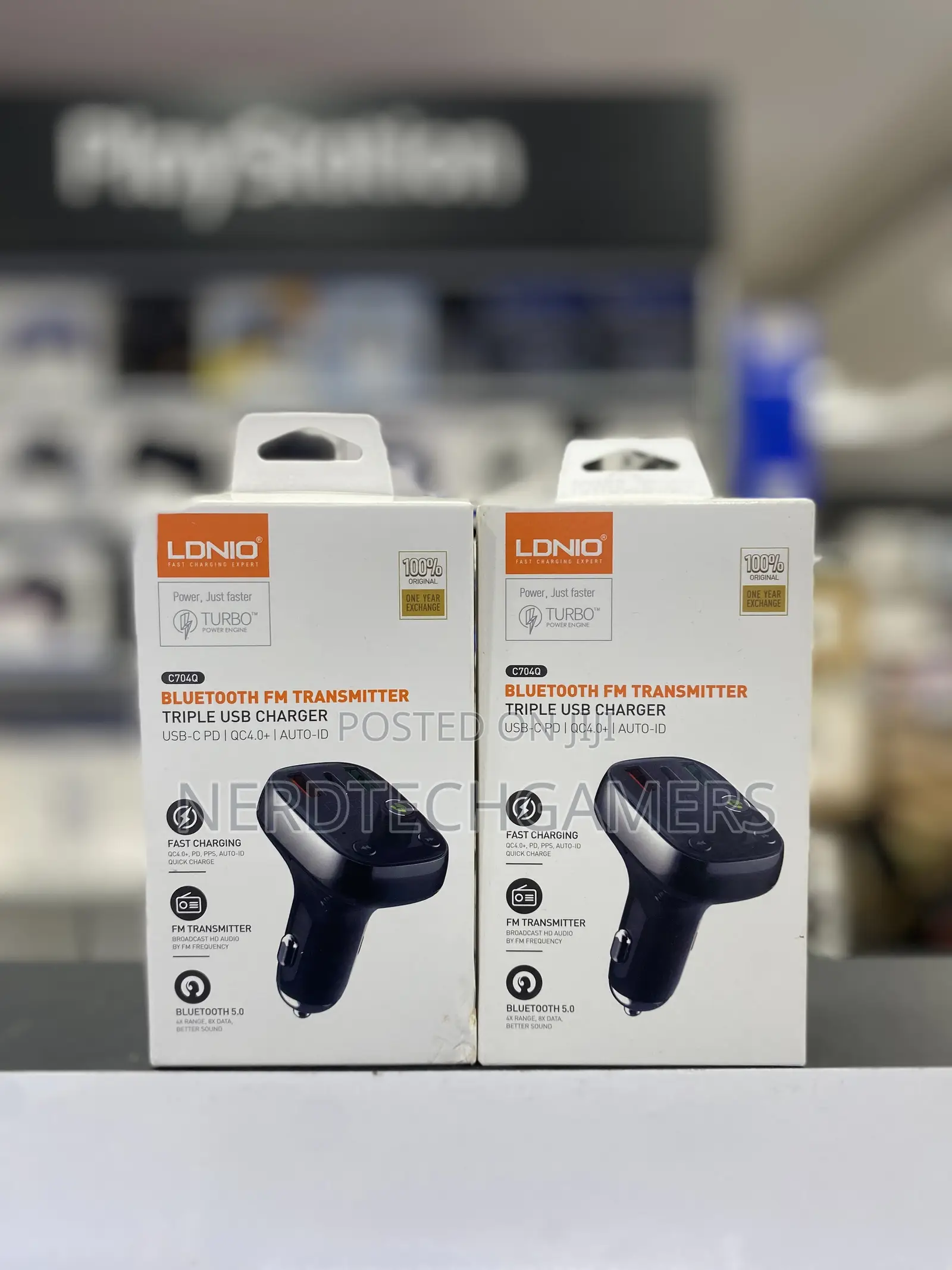 Ldnio C704q Car Charger With Fm Transmitter, 3 Usb Ports, Pd