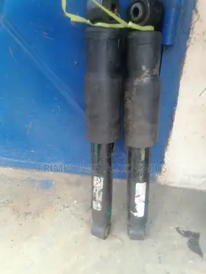 Honda Pilot 2006 Back Shocks Absorbers