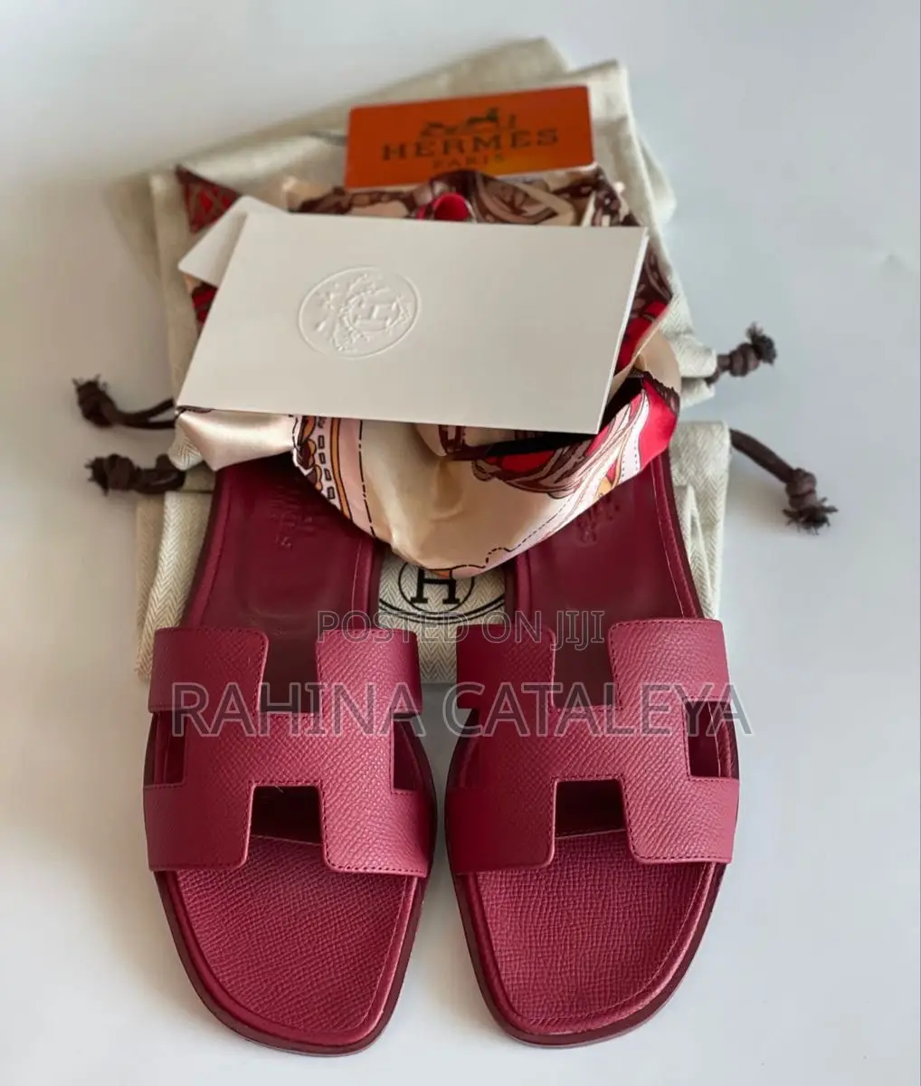 Hermes Slippers