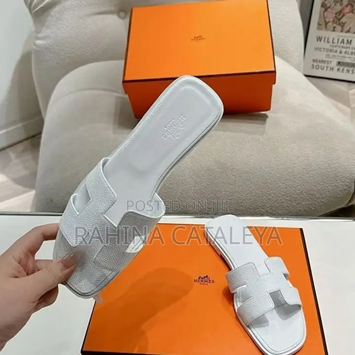 Hermes Slippers