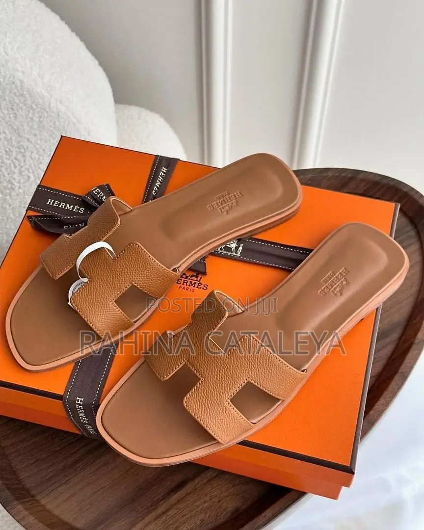 Hermes Slippers