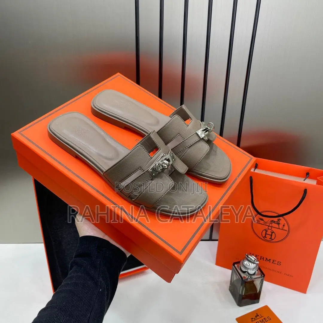 Hermes Slippers