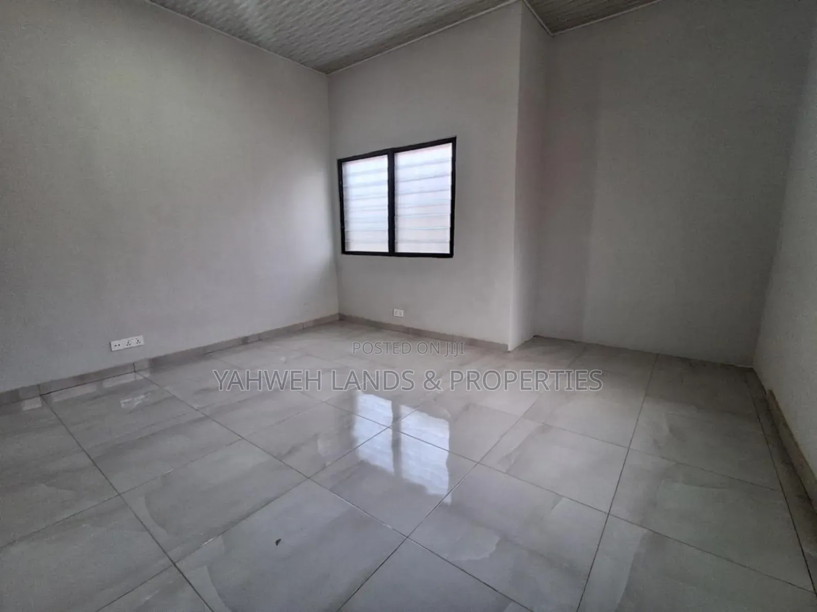 3bdrm House in Oyarifa for sale