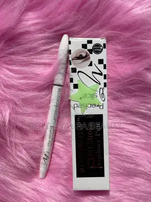 Liquid Eye Liner