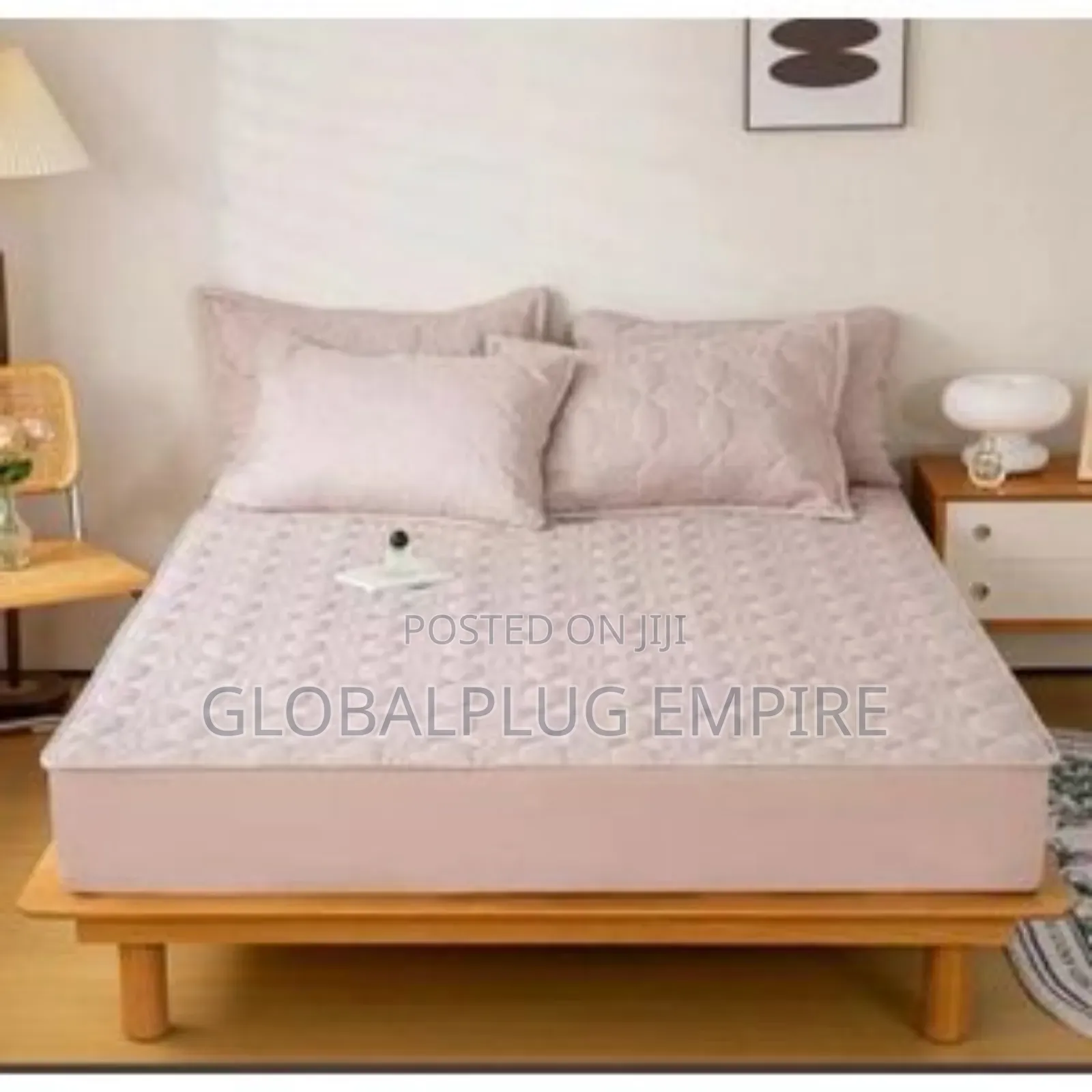 Durable Waterproof Mattress Protector Comfortable Washable