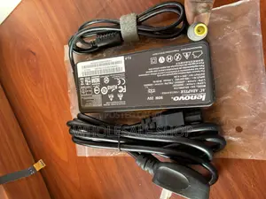 Lenovo Yellow Big Pin Adapter ( Thinkpad)