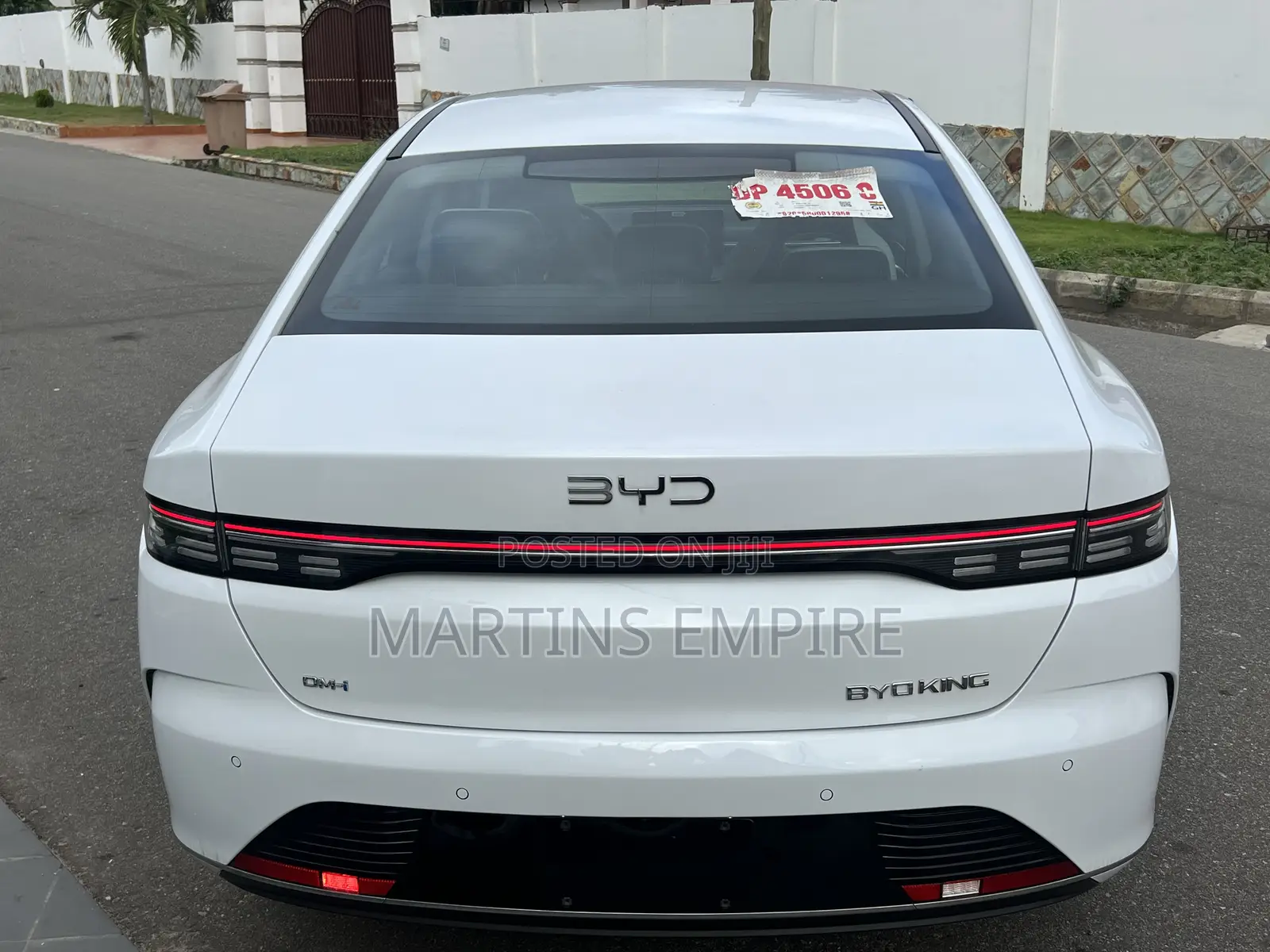 New BYD Tang DM-i 2024 White