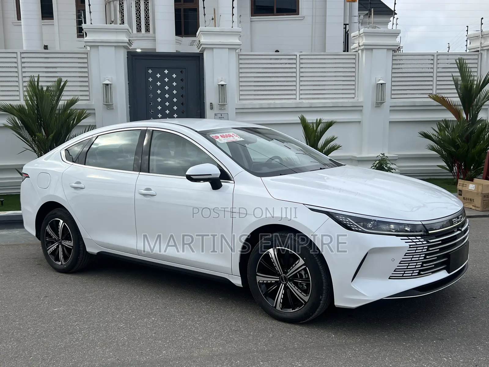 New BYD Tang DM-i 2024 White