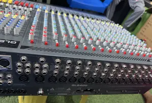 Allen and Heath 24 -Channel Raw Mixer