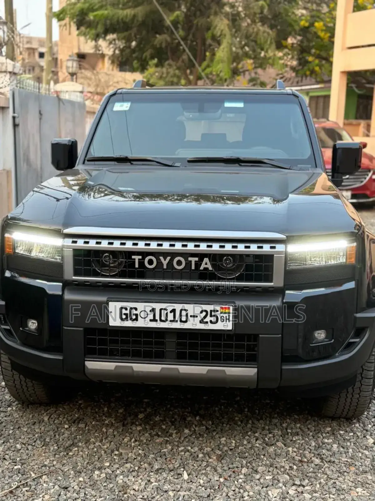 Prado For Rent - 250 Series