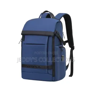 Unisex Waterproof Laptop Backpack Fashion With Smooth Texture