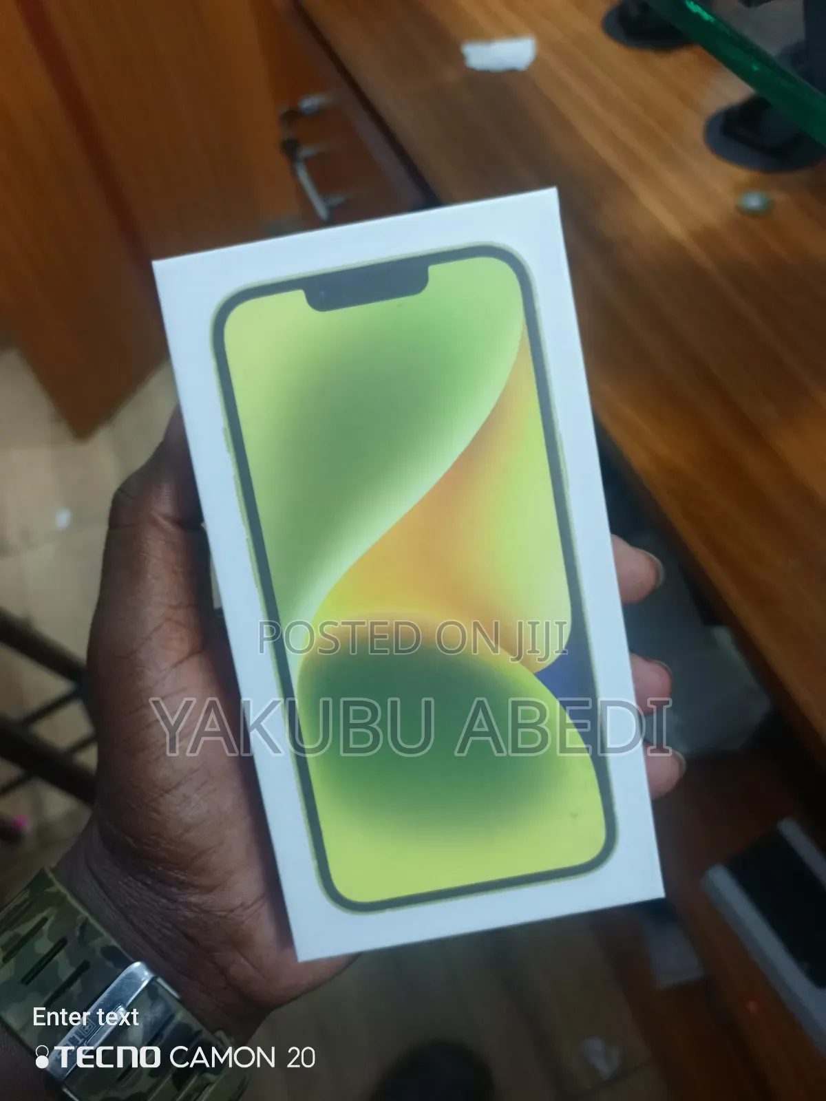 New Apple iPhone 14 256 GB Yellow
