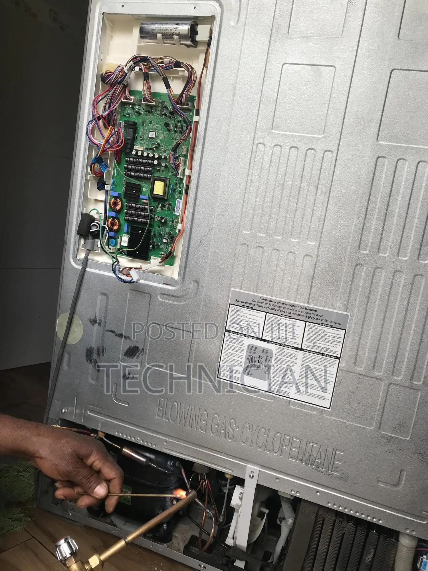 Washing Machine,Refrigerator And Air Conditioning Specialist