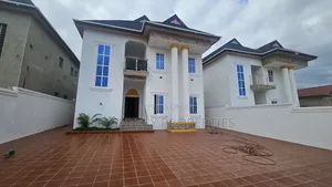 4bdrm House in Kumasi Metropolitan for sale