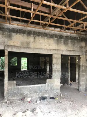 5bdrm House in Mark Estate At, Kumasi Metropolitan for sale