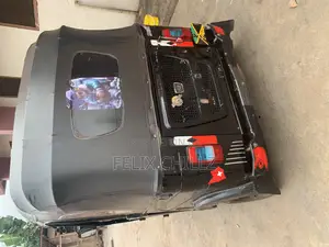 Bajaj RE 2024 Black