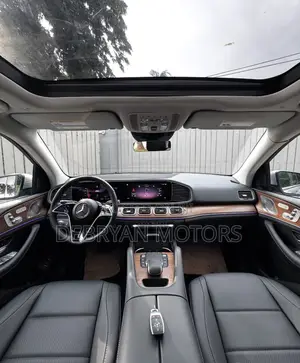 Mercedes-Benz GLE-Class GLE 350 4MATIC 2024 Silver