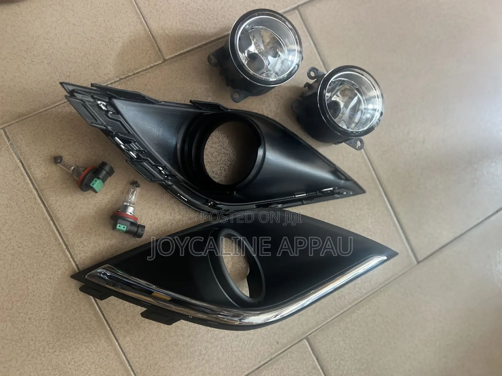 Mitsubishi Outlander 2016 to 2019 Fog Light and Cover