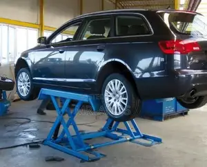3000kg Mobile Midrise Scissor Car Lift With Control Panel