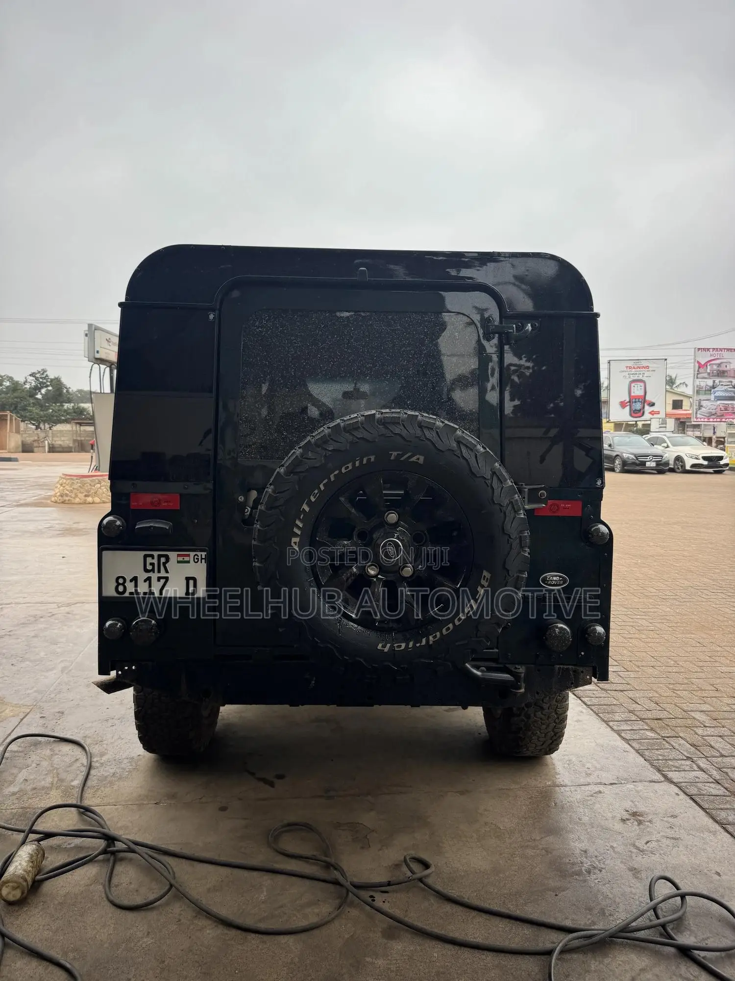 Land Rover Defender 1995 Green