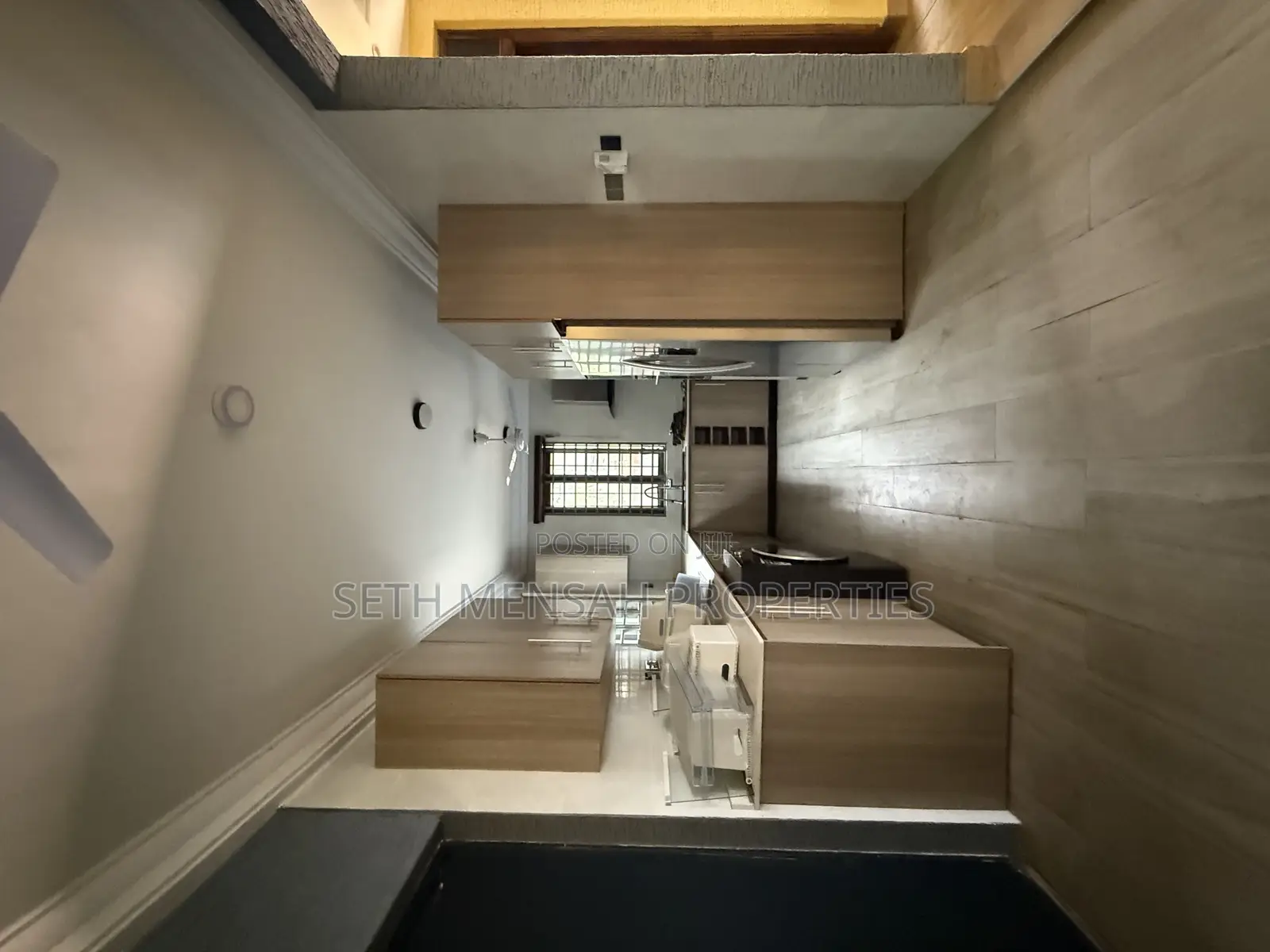 3bdrm Duplex in Skm, School Area for rent