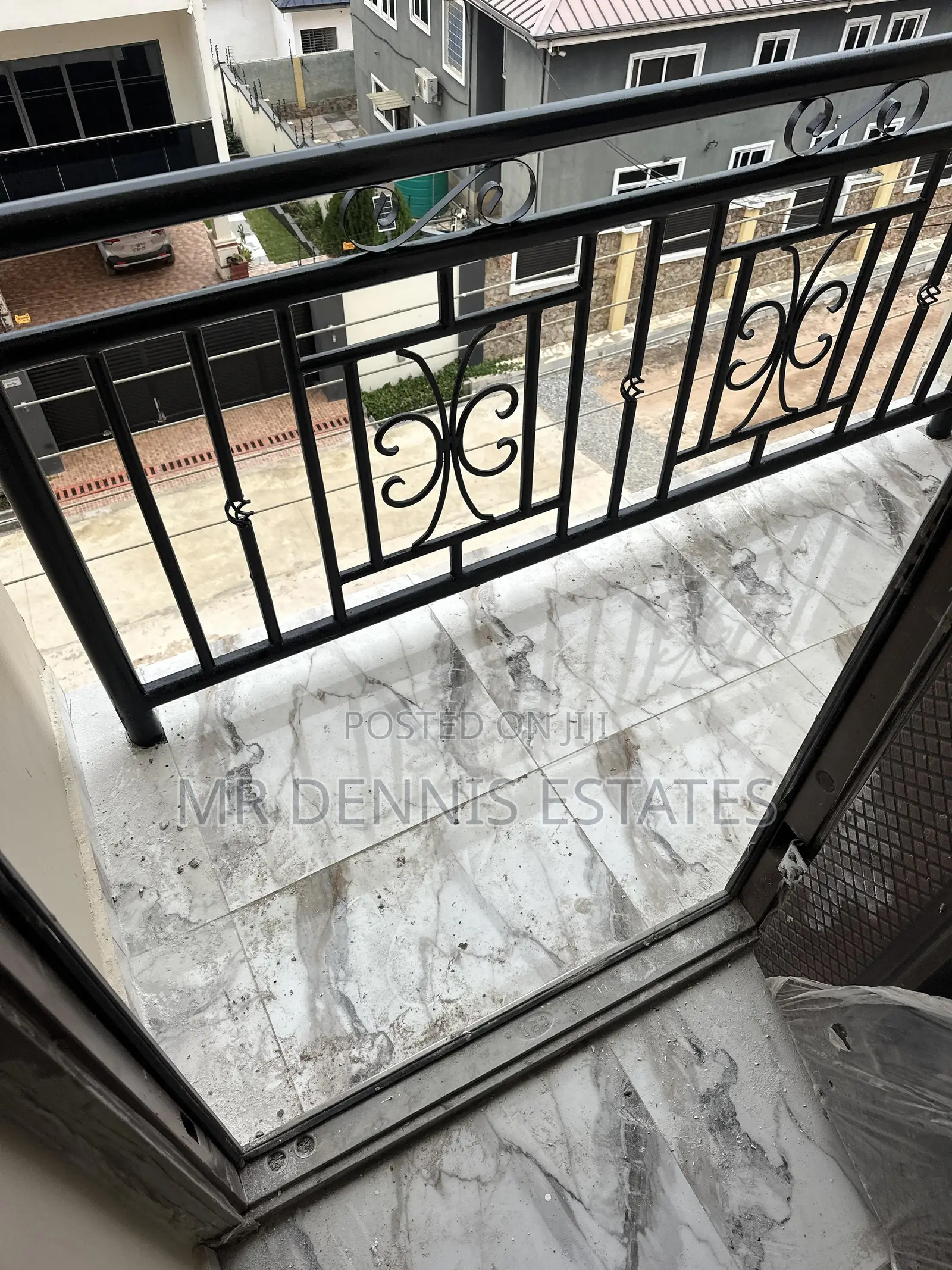 2bdrm Apartment in Mr Dennis Estates, West Hills Mall Area for rent