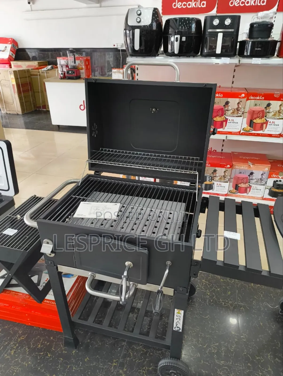 Durable and Portable BBQ Stand for Any Occasion