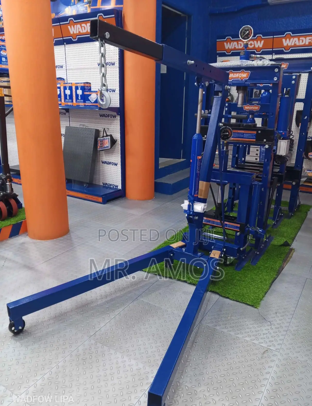 2 Ton Foldable Engine Crane For Mechanic Shops - Wxc1a02