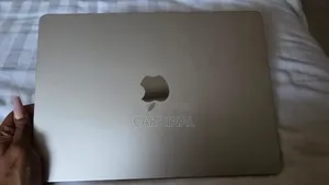 New Laptop Apple MacBook Air 8GB Intel Core I5 SSHD (Hybrid) 512GB