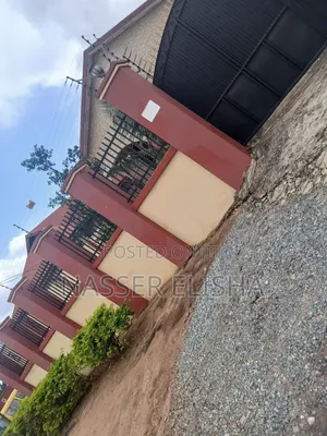 5bdrm House in Sarpeiman, Amasaman for rent