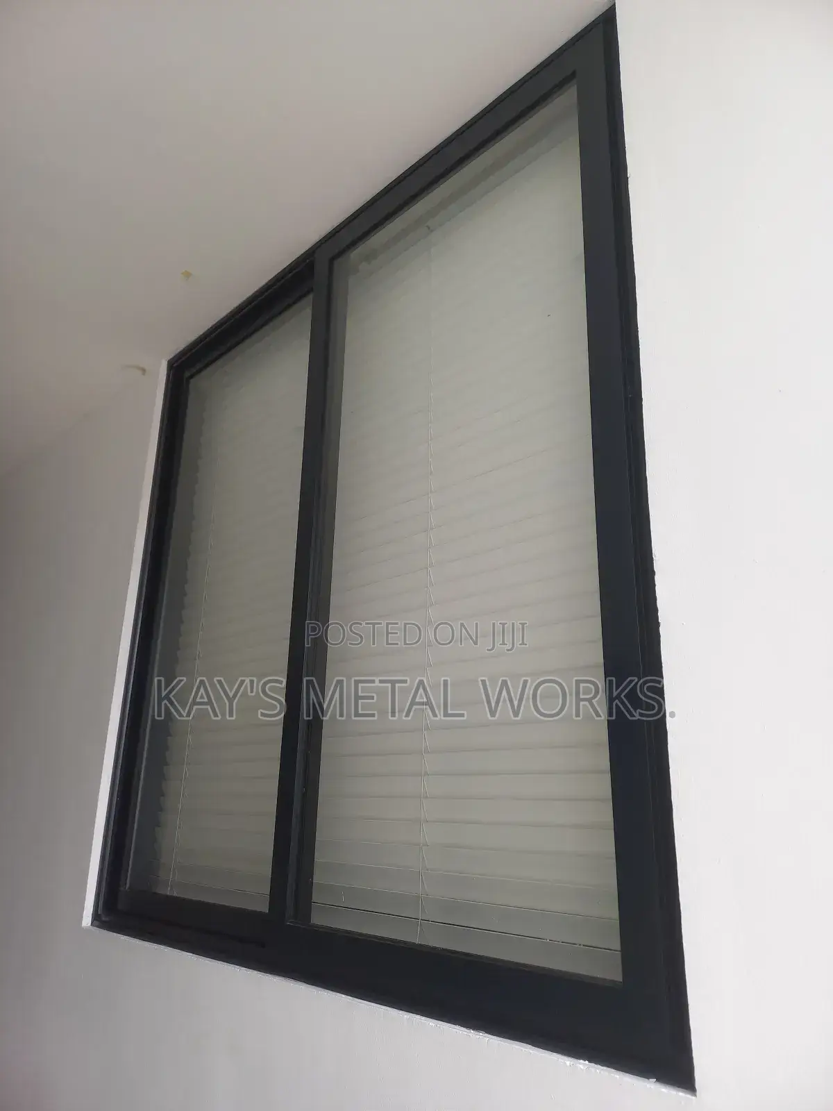 Aluminium Doors Windows Frame Sprayer