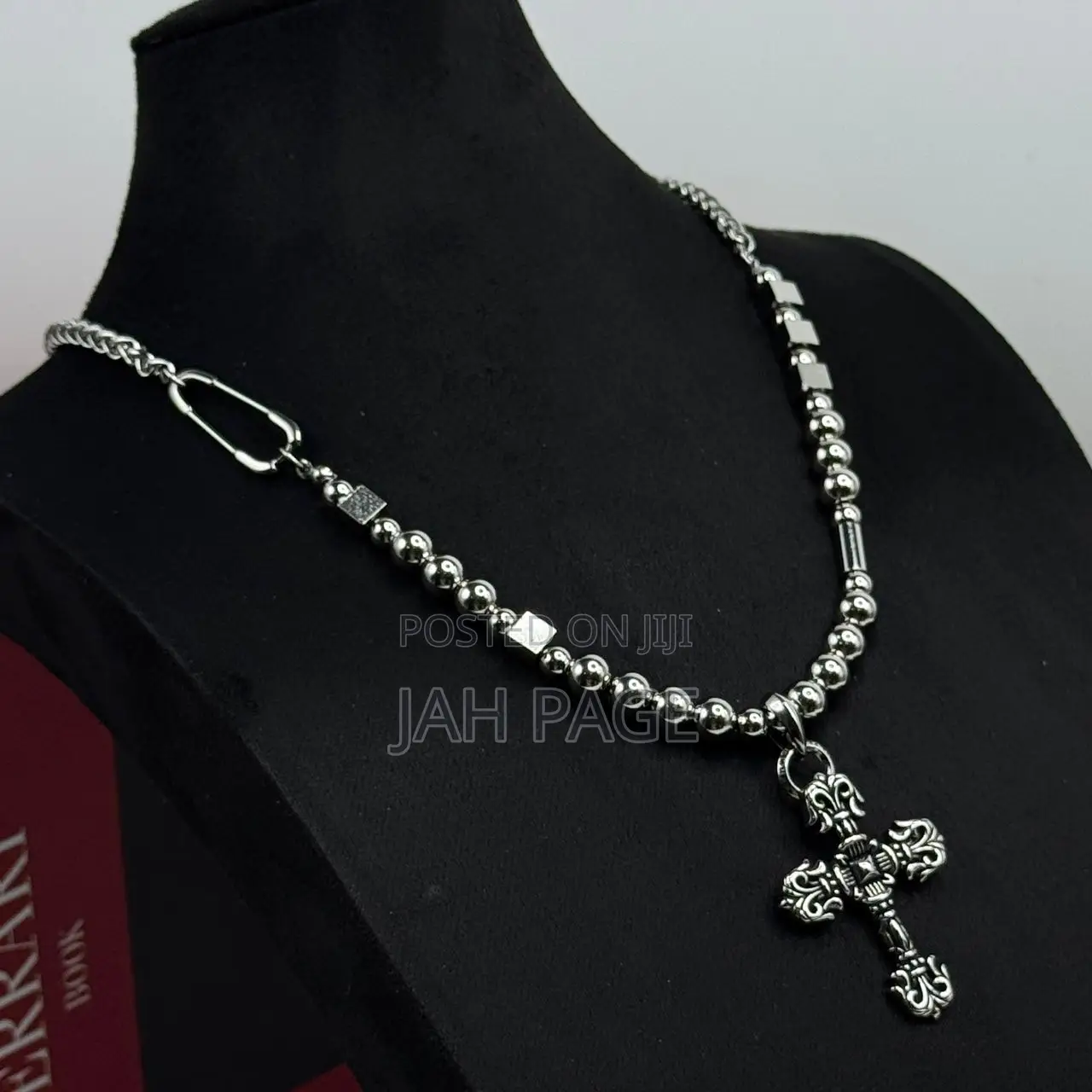 Fashionable Chains