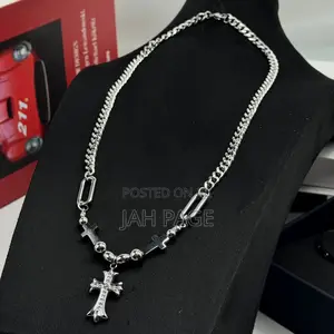 Fashionable Chains