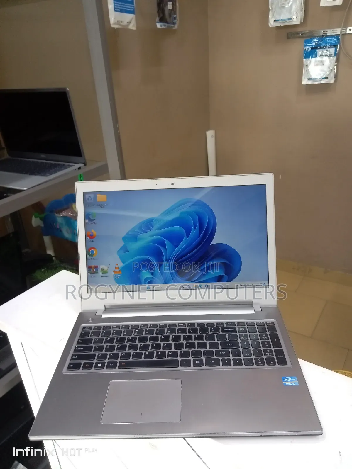 Laptop Lenovo IdeaPad 500S 8GB Intel Core i7 HDD 500GB