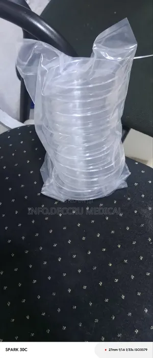 Petri Dish