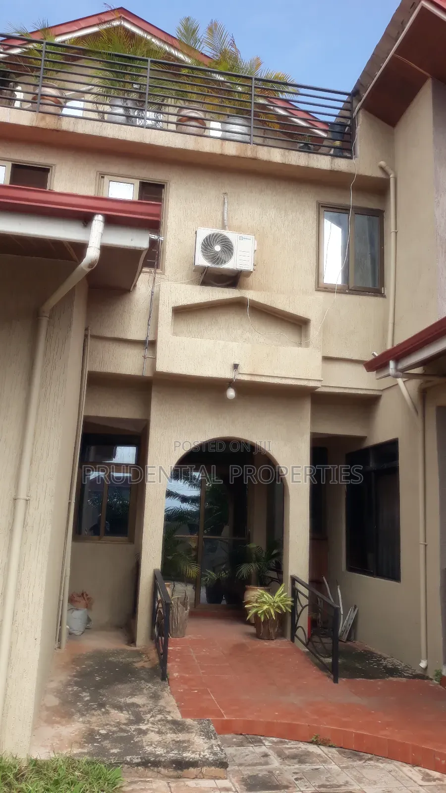 2bdrm Apartment in Haatso for rent
