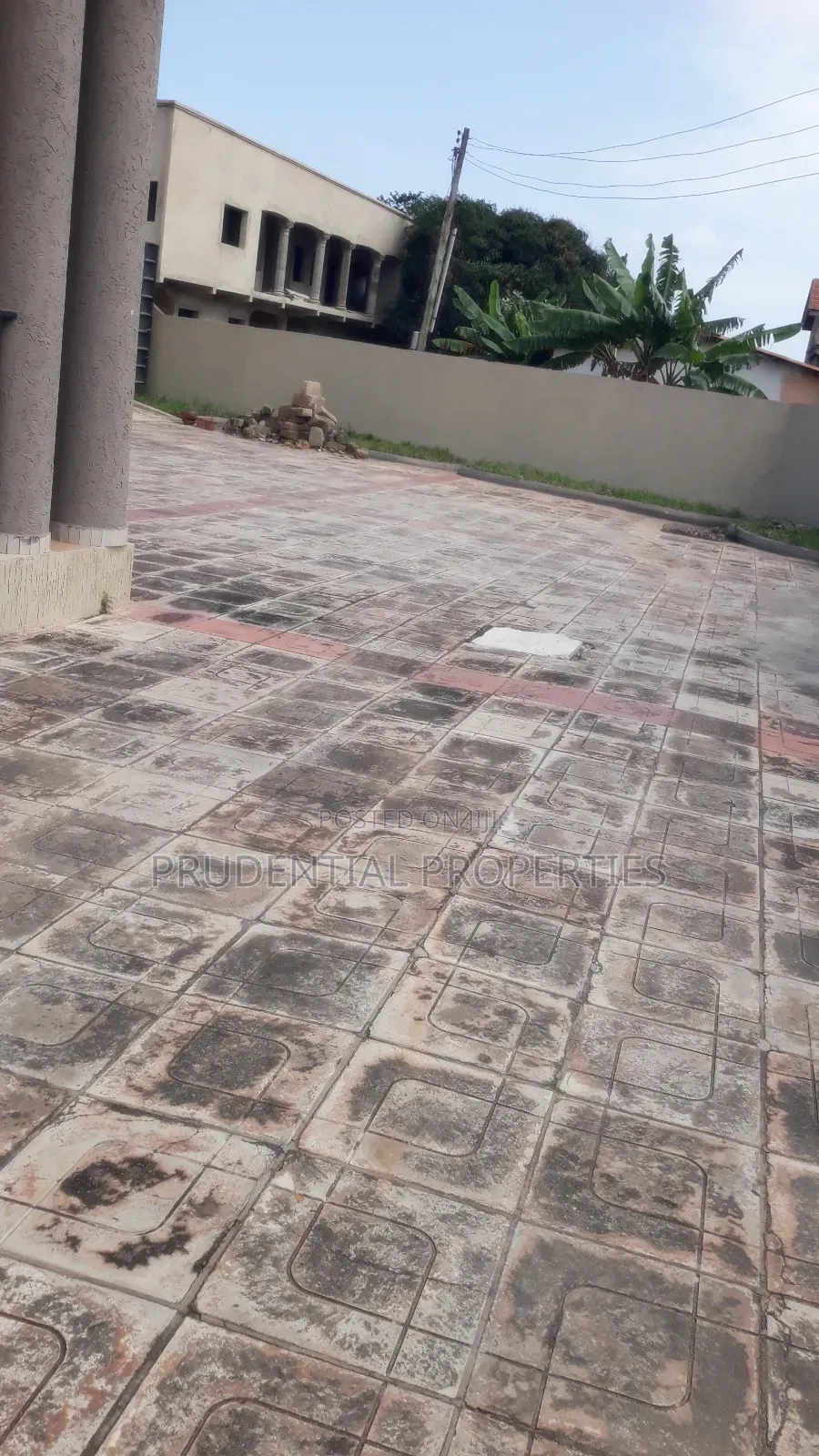 2bdrm Apartment in Haatso for rent