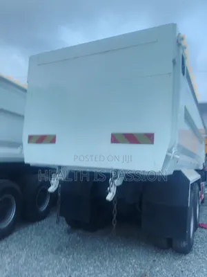 Brand New XCMG 10wheel Tipper Truck Cool Price