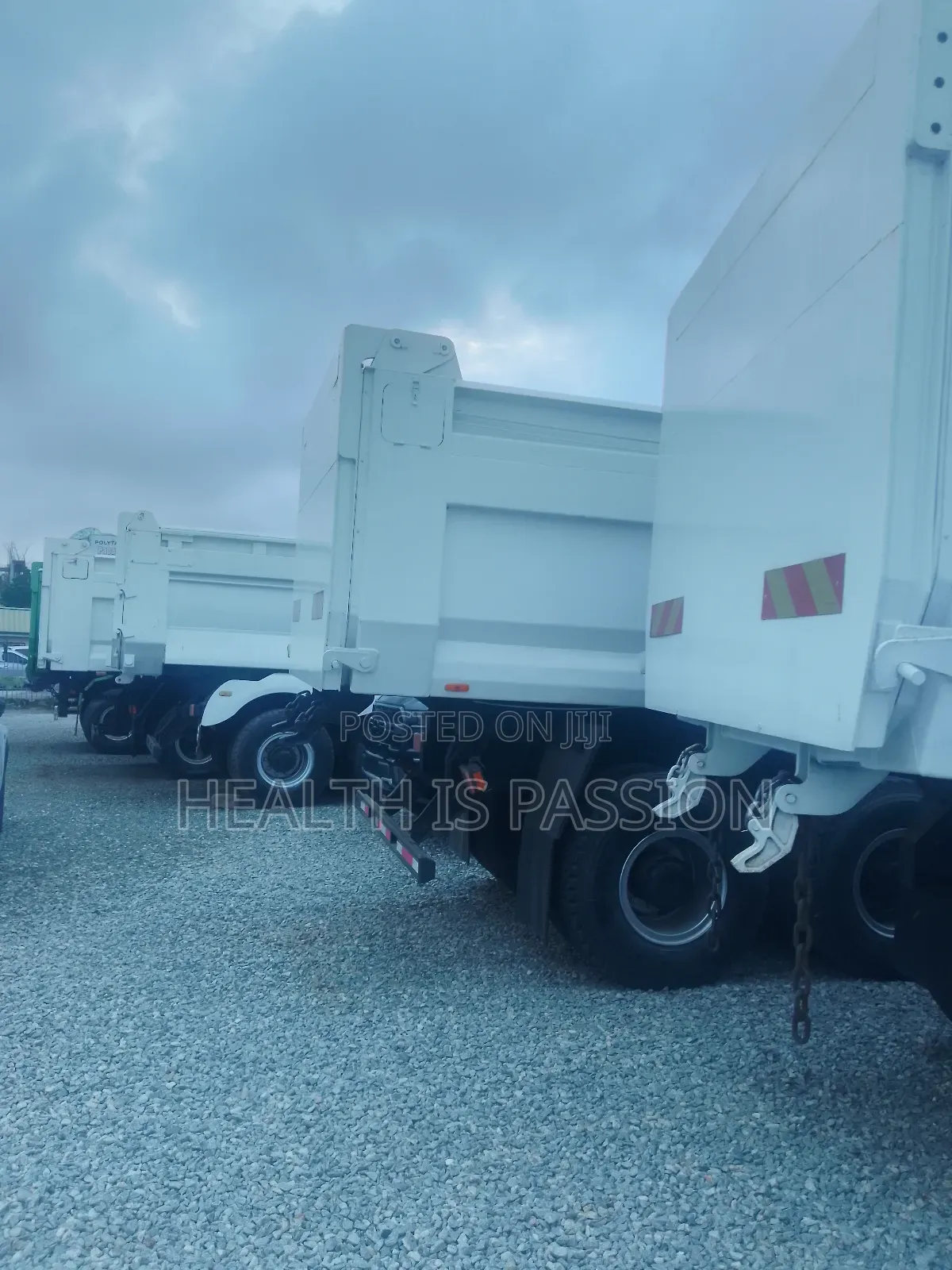Brand New XCMG 10wheel Tipper Truck Cool Price