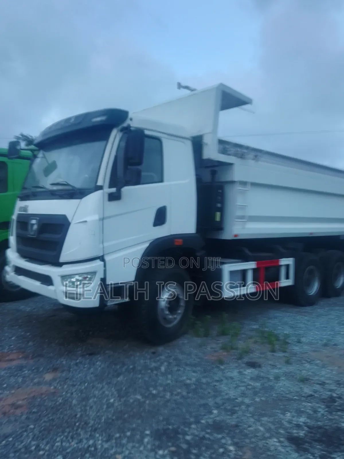 Brand New XCMG 10wheel Tipper Truck Cool Price